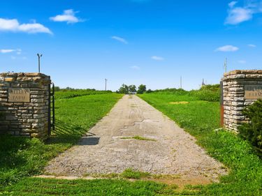 6481 Old Richmond Road, Lexington, KY 40515