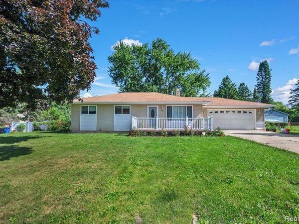 2141 Willot Road, Auburn Hills, MI 48326