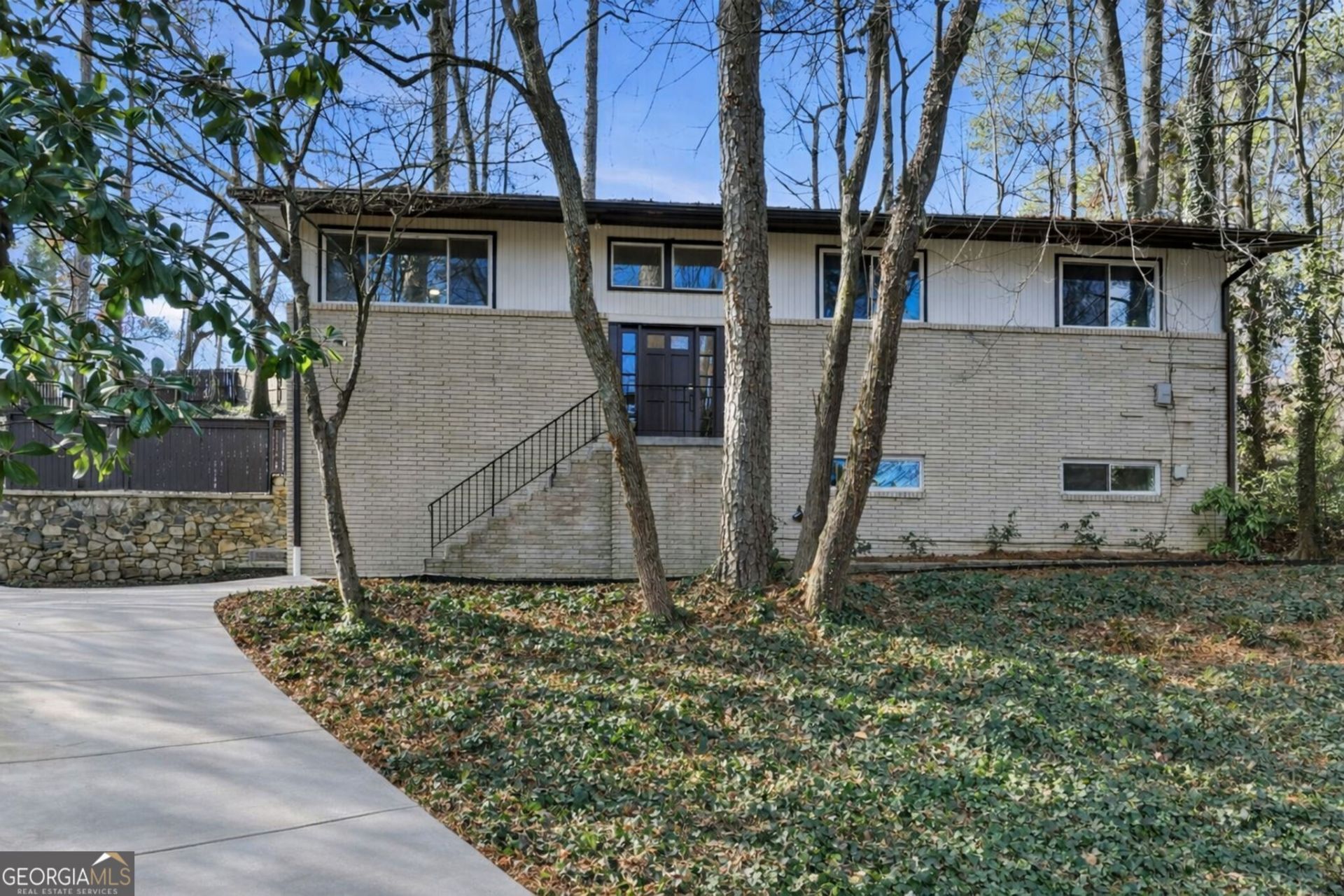1583 Nantahalla Drive Ne, Atlanta, GA 30329 Main Photo