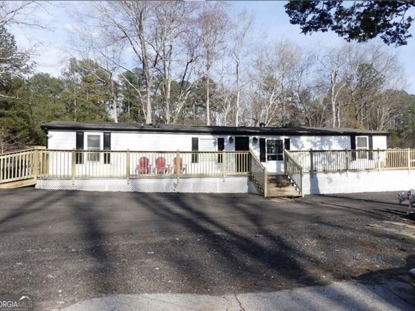 3939 Laurens Lane, Snellville, GA 30039