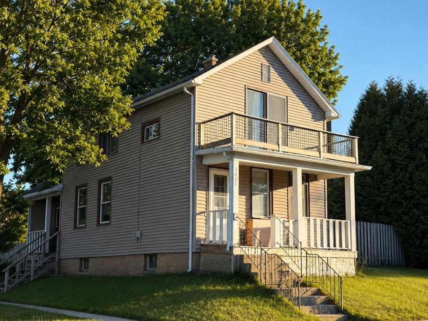 Main Photo