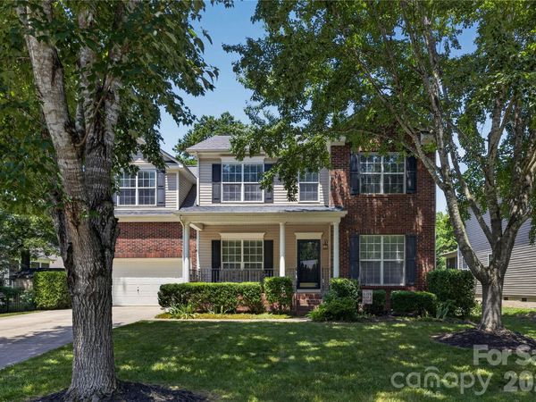 402 Abercairn Way, Waxhaw, NC 28173