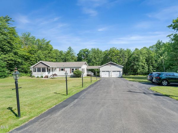28 Lincoln Mountain Road, Greenfield Center, NY 12833
