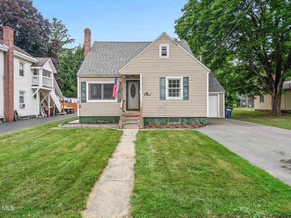 19 Knickerbocker Street, Ballston Spa, NY 12020