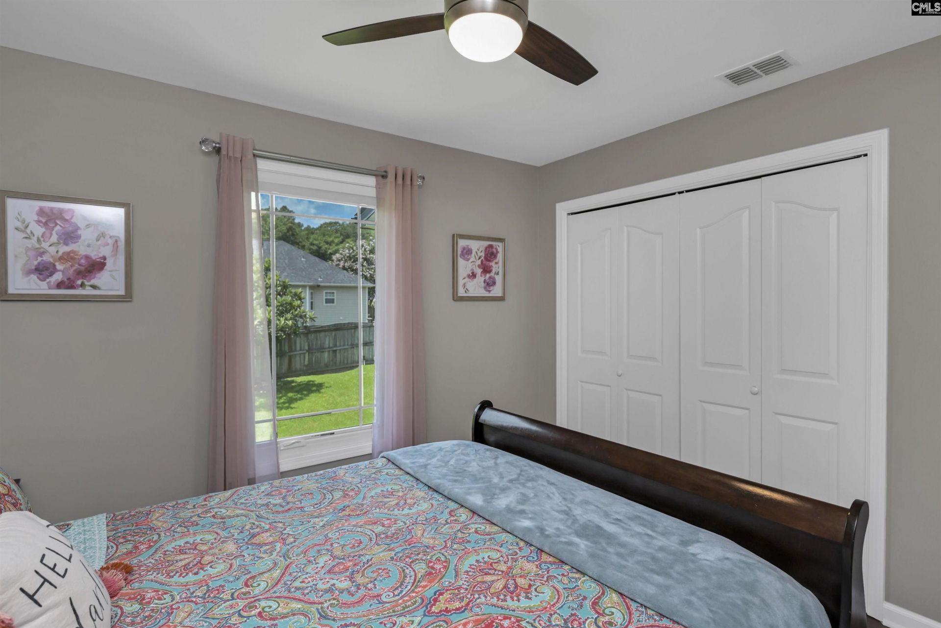 140 Spring Tyme Lane  Photo 18