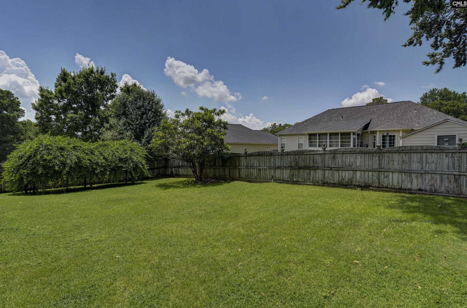 140 Spring Tyme Lane  Photo 32