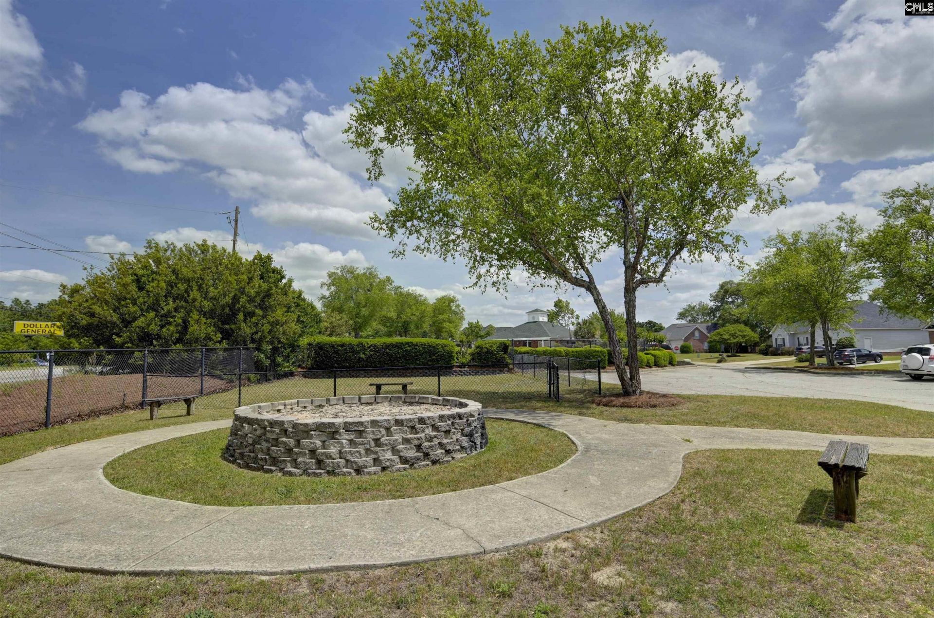 140 Spring Tyme Lane  Photo 35