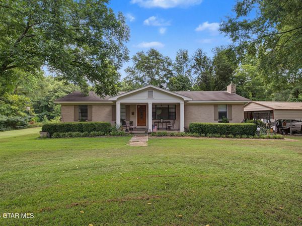 1152 Black Creek Road, Columbus, MS 39705