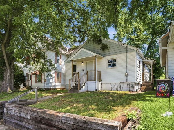 120 20th Street , East Moline, IL 61244