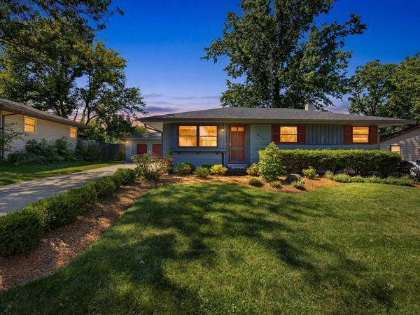 5609 Bellville Drive , Rockford, IL 61108
