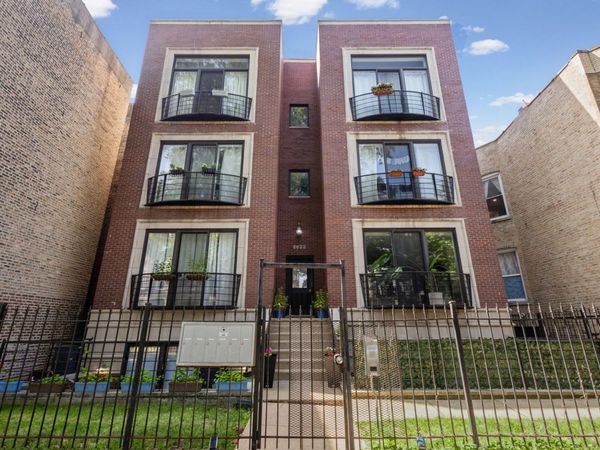 2623 W Evergreen Avenue, Unit 3E, Chicago, IL 60622
