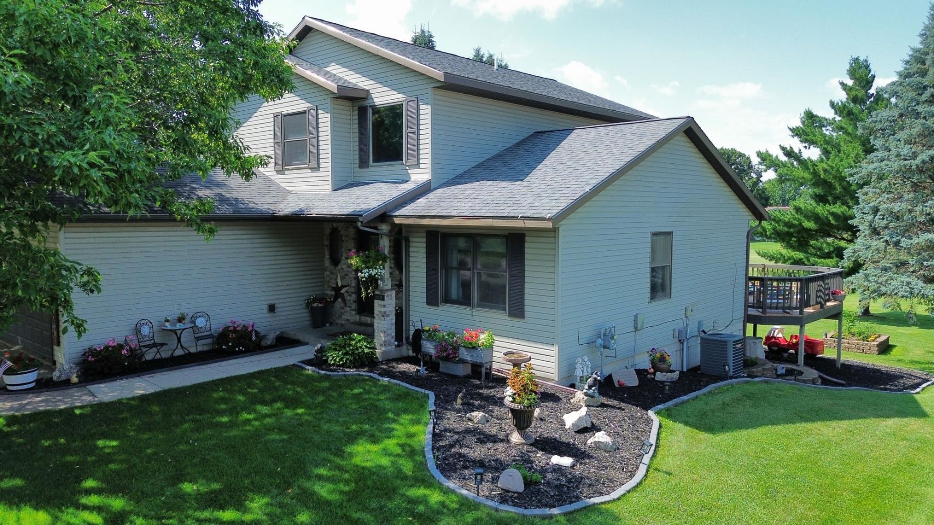 100 Benson Drive , Lewiston, MN 55952