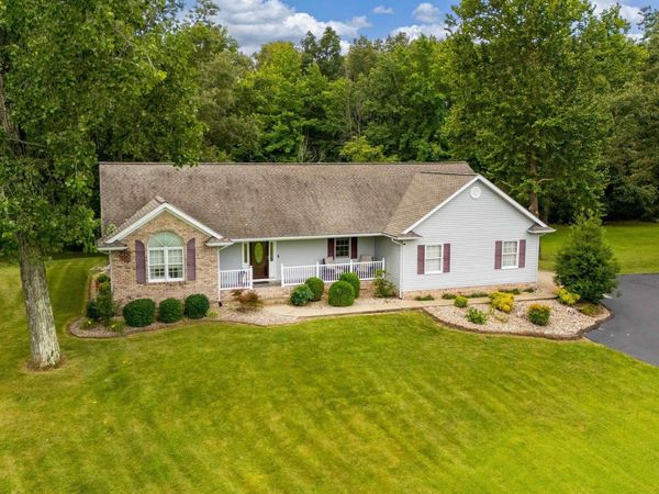 2000 EMILY Lane, Marion, IL 62959