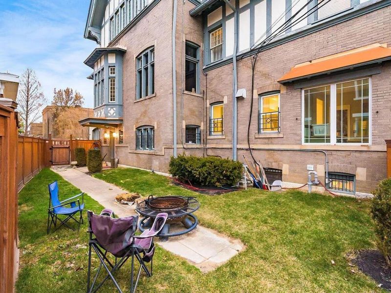 1349 E Broad Street, Columbus, OH 43205 Photo 69