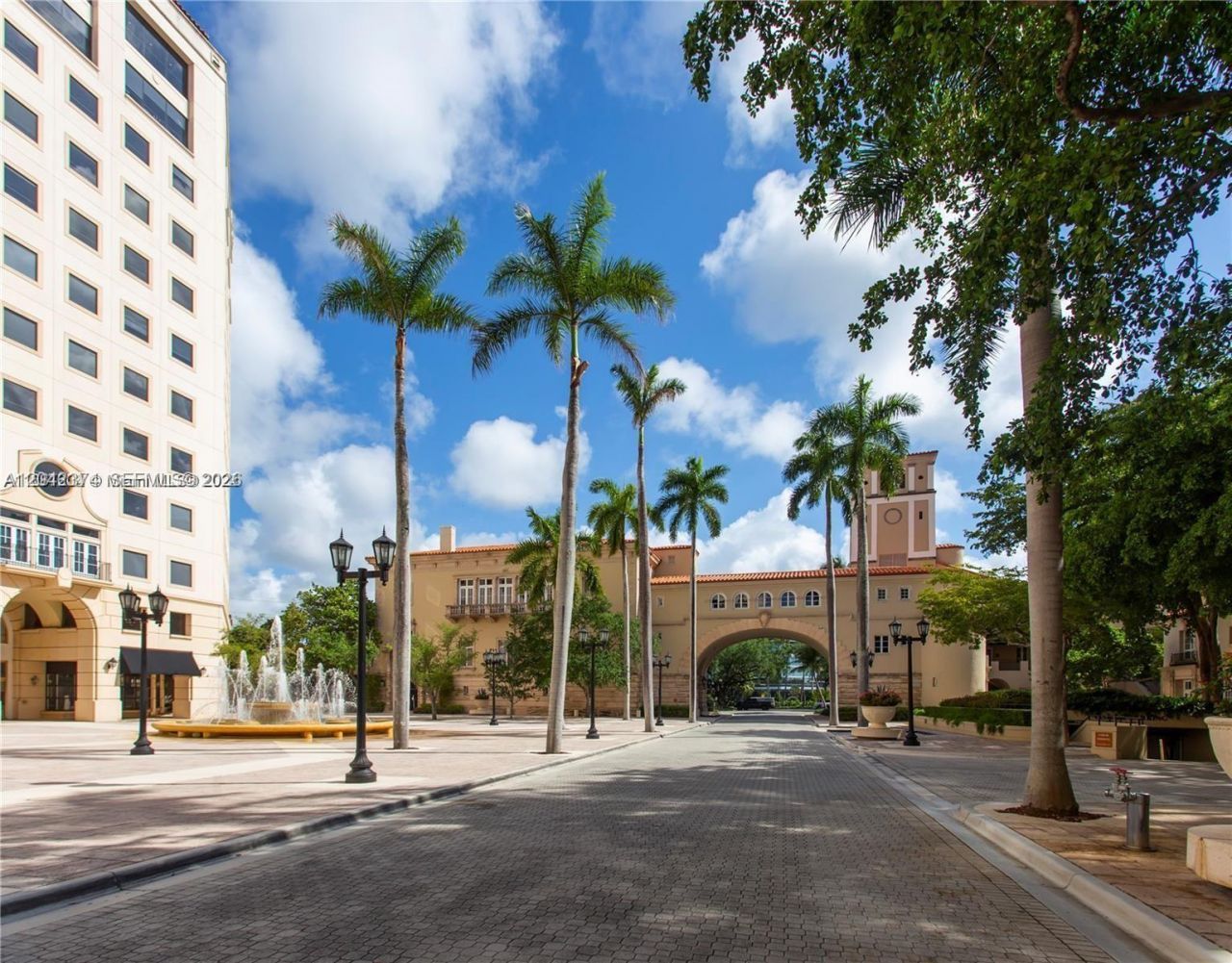 888 S Douglas Rd , Unit 1405, Coral Gables, FL 33134 Photo