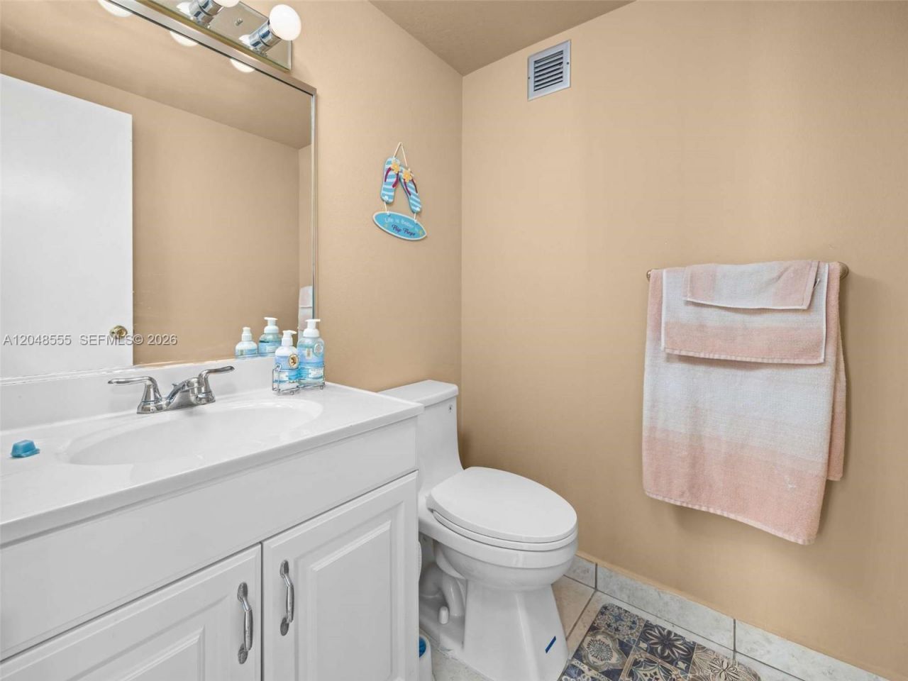 322 SE Buchanan St , Unit 703, Hollywood, FL 33019 Photo