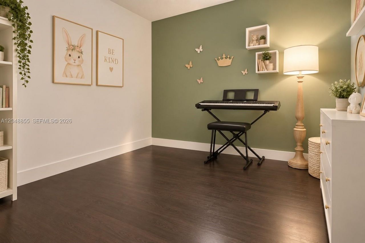 5091 NW 7th St, Unit TS-11, Miami, FL 33126 Photo