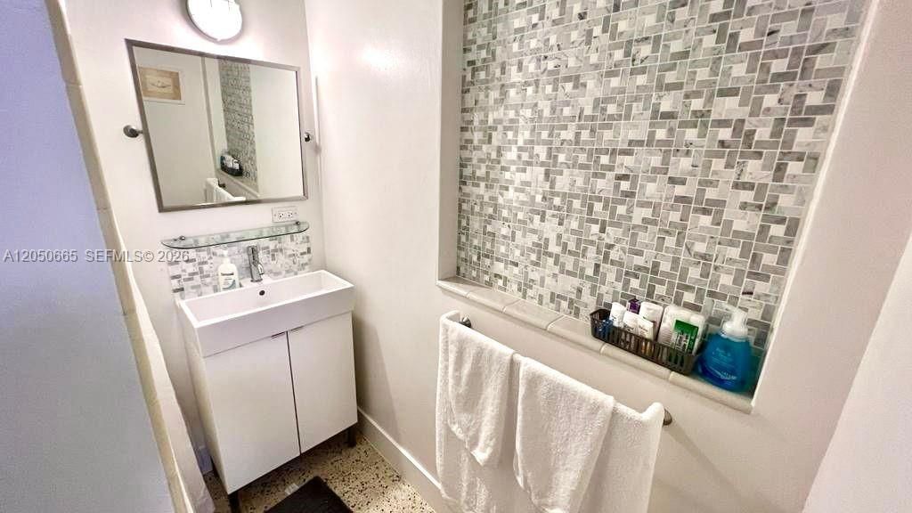 262 Bombay Ave , Lauderdale by the Sea, FL 33308 Photo