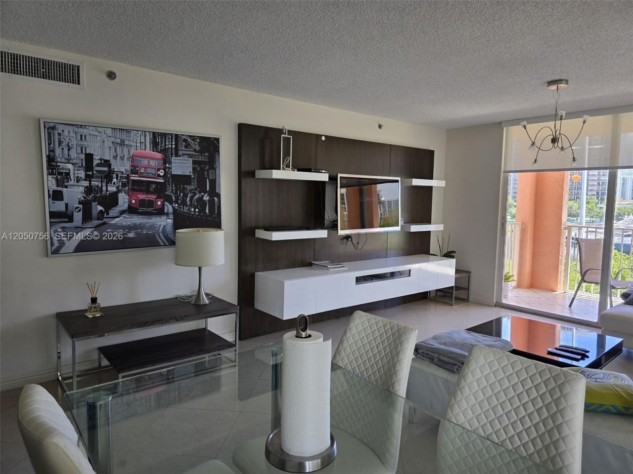 19999 E Country Club Dr , Unit 1407, Aventura, FL 33180 Photo