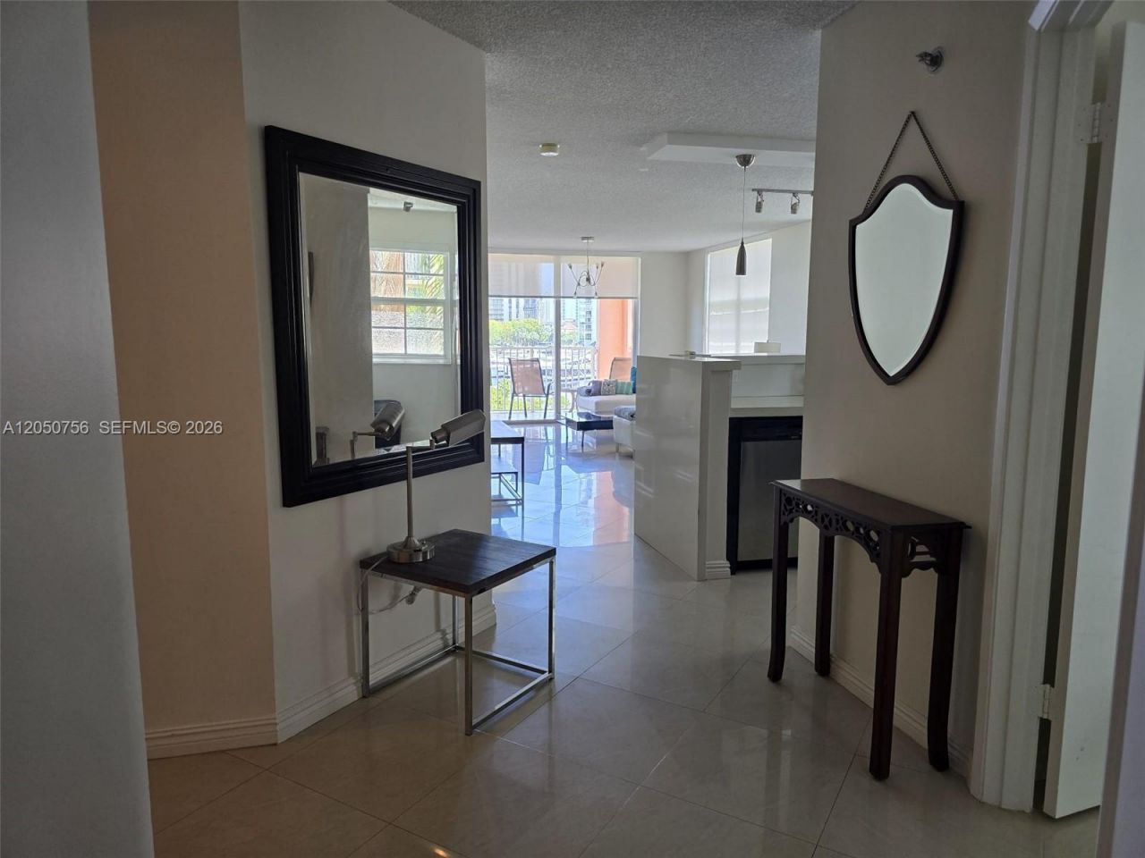 19999 E Country Club Dr , Unit 1407, Aventura, FL 33180 Photo
