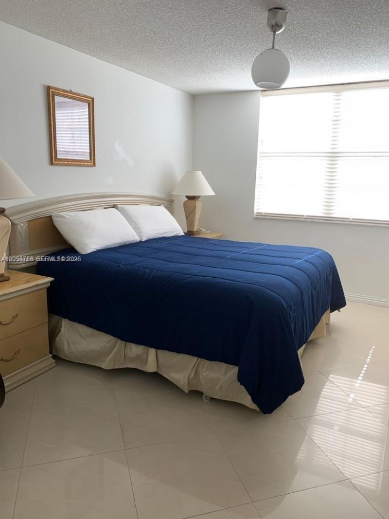 19999 E Country Club Dr , Unit 1407, Aventura, FL 33180 Photo
