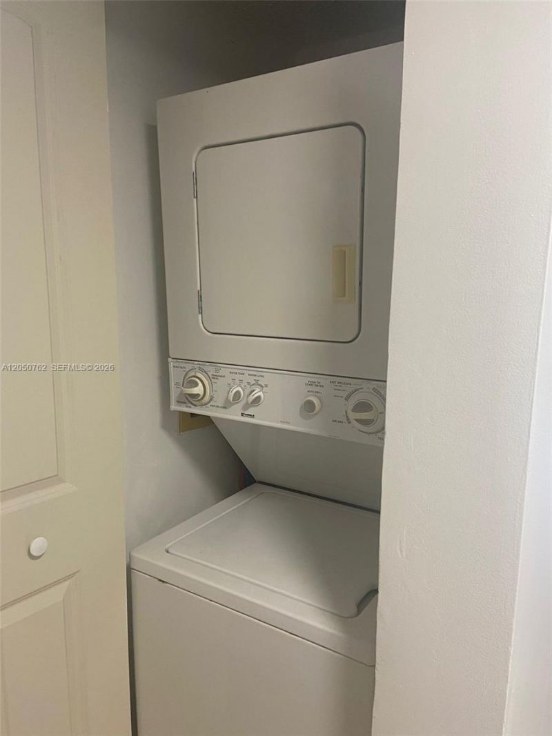 3231 NW 103rd Ter , Unit 208-C, Coral Springs, FL 33065 Photo