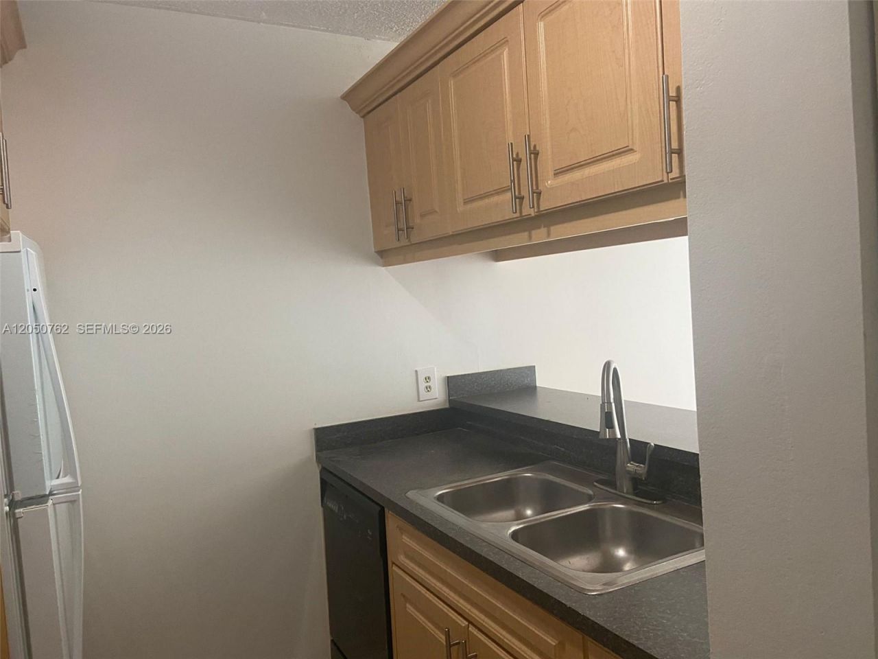 3231 NW 103rd Ter , Unit 208-C, Coral Springs, FL 33065 Photo