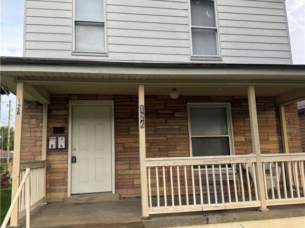 126 5th Avenue, South Charleston, WV 25303