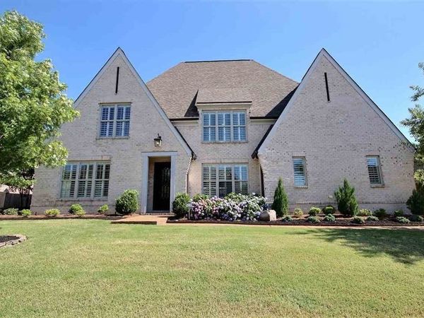 1415 OLLIE ST, Collierville, TN 38017
