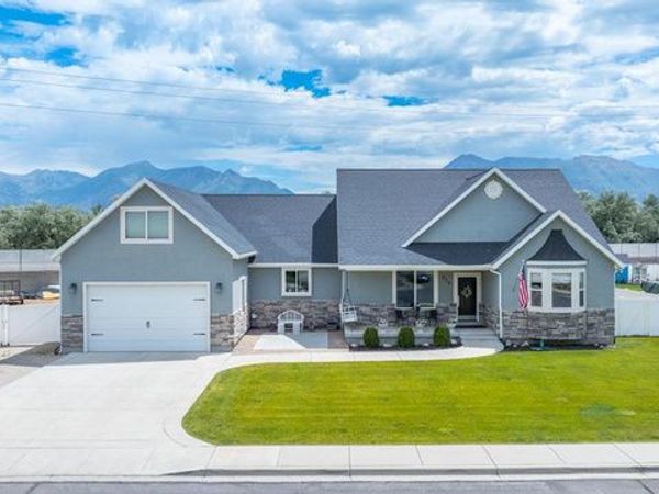826 N TIMBER DR, Lehi, UT 84043