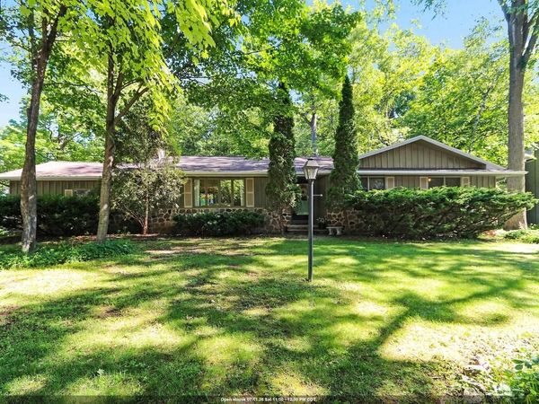 1338 KEN DRIVE, Green Bay, WI 54313