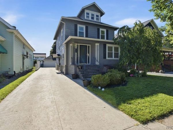 240 Wellington Road , Buffalo, NY 14216