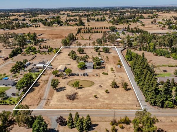 11811 Walmort Rd, Wilton, CA 95693
