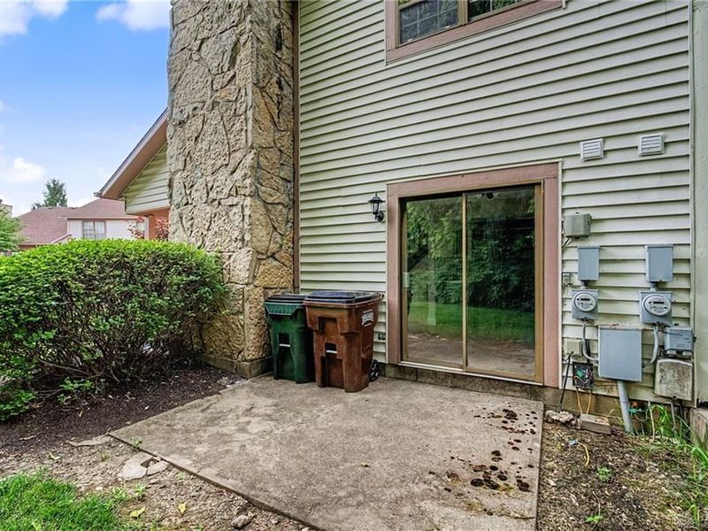 1390 Sanzon Drive, Fairborn, OH 45324 Photo 38