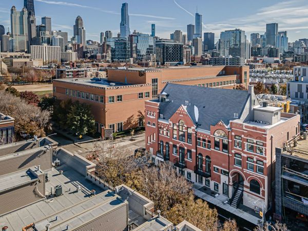 505 W Elm Street , Unit 1, Chicago, IL 60610