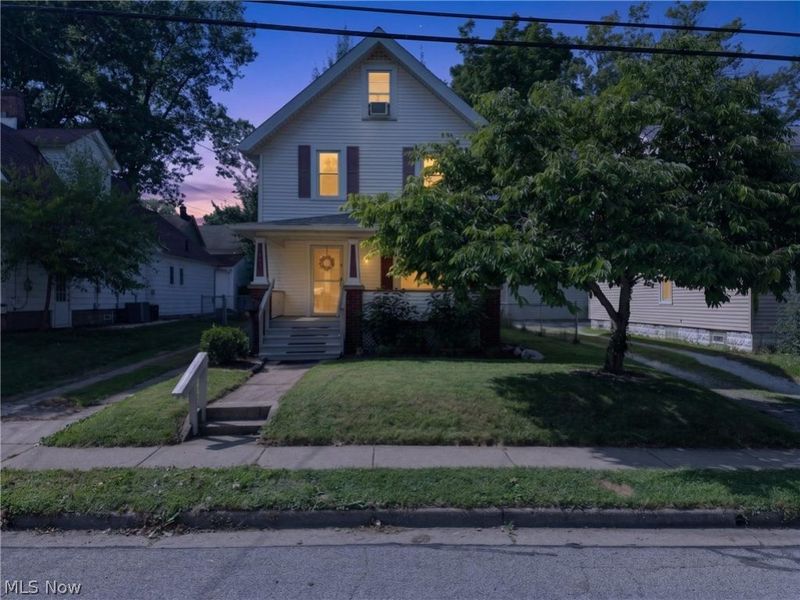 415 Ashland Avenue, Cuyahoga Falls, OH 44221 Photo 3
