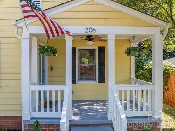206 Cedar Street , Belmont, NC 28012