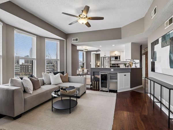 162 College Avenue W, Unit 5, Saint Paul, MN 55102