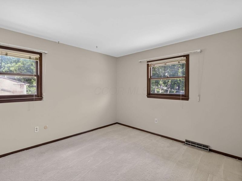 604 Patricia Ann Lane , Westerville, OH 43081 Photo 11