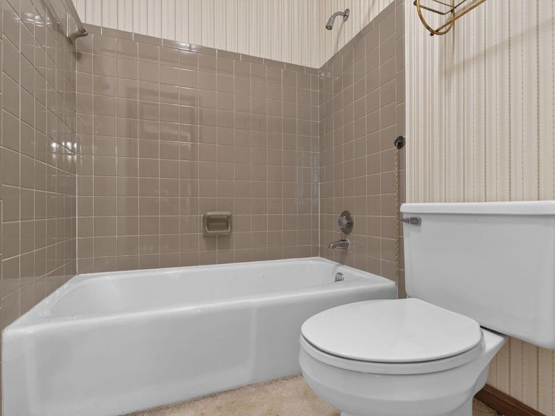 604 Patricia Ann Lane , Westerville, OH 43081 Photo 17