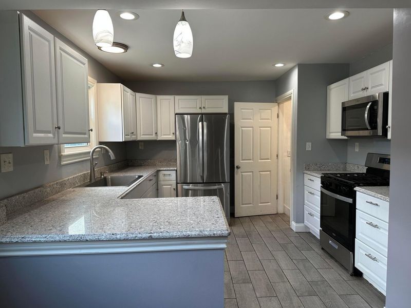 2515 PARKWOOD Avenue, Columbus, OH 43211 Photo 11