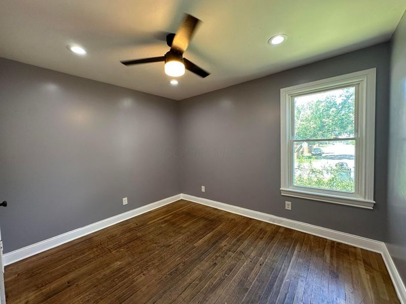 2515 PARKWOOD Avenue, Columbus, OH 43211 Photo 25