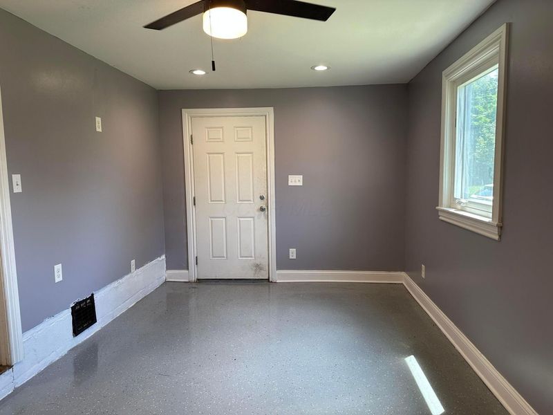 2515 PARKWOOD Avenue, Columbus, OH 43211 Photo 27