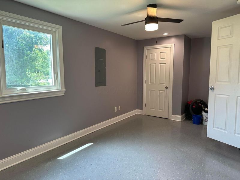 2515 PARKWOOD Avenue, Columbus, OH 43211 Photo 28