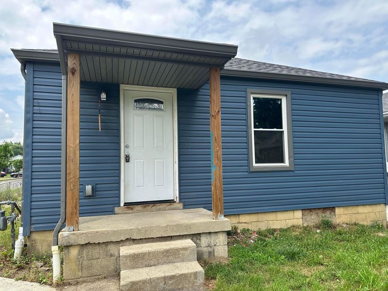 2515 PARKWOOD Avenue, Columbus, OH 43211 Photo 4