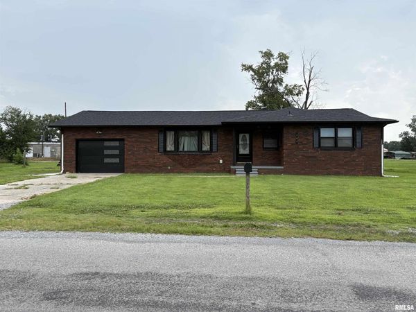 107 Deborann Drive, Carrier Mills, IL 62917