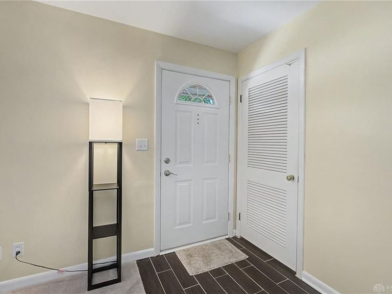 2716 Ridgeville Court, Kettering, OH 45440 Photo 3