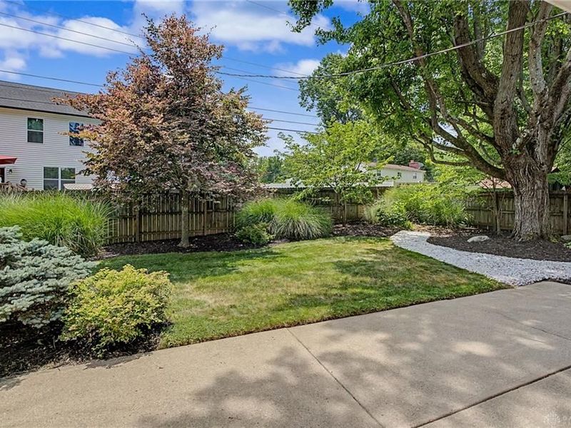 2716 Ridgeville Court, Kettering, OH 45440 Photo 30