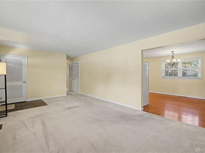 2716 Ridgeville Court, Kettering, OH 45440 Photo 9