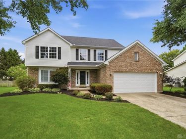 25 Huntley Court, Springboro, OH 45066